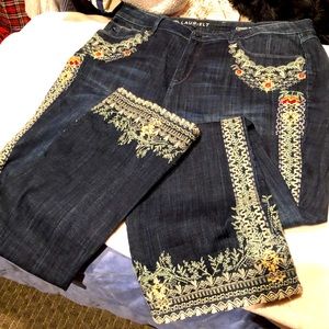 Laurie Felt Floral Embroidered Boot Cut Jeans